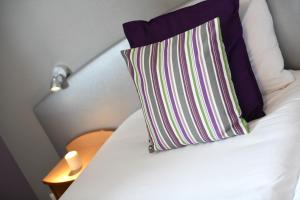 Hotels Logis Hotel de France : photos des chambres