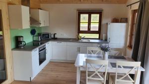 Ökologisches Holzblock-Ferienhaus Lauterdörfle 150 - Baujahr 2022 - mit gratis AlbCard