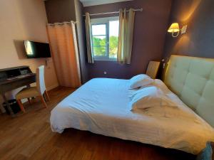 Hotels Hotel Les Hauts de Moureze : photos des chambres