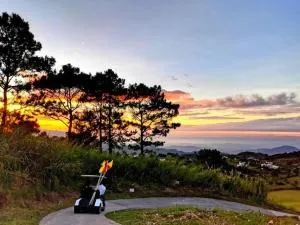 Chateau de Nazarene 2 Bedroom Mountainside Staycation with Amazing Views - Tuba