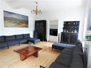 Holiday Home near Lago Maggiore Pool