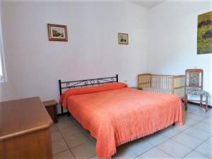 Holiday Home near Lago Maggiore Pool