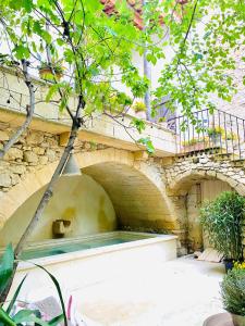 Maisons de vacances Le Petit Palais Hors Du Temps : photos des chambres