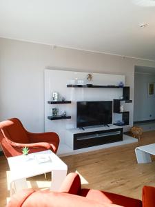 Luxury Fully Equipped 3BR 2BA Apartment by Siena Suites