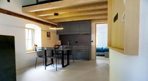 Mareinhof Vetzan-Apples,apartments&more