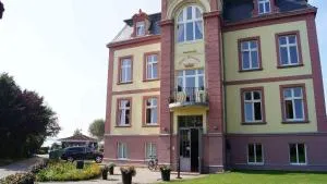 Waren Müritz Hotel Harmonie - Basedow