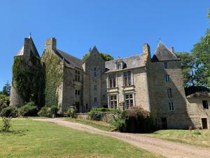 Hotels Chateau de Bernesq : photos des chambres