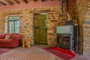 Hani Kastania - Chania retreat for families and groups for holidays and workshops