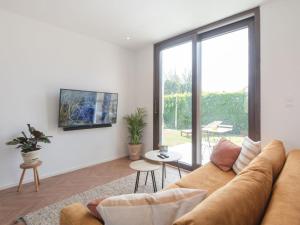 Villa Hutje bij de Zee by Interhome