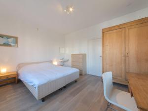 Apartment Jong & Blij 2 ground floor with garden by Interhome