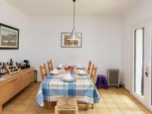 Holiday Home Pals Haus Rome by Interhome