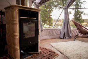 Niezwykła Cisza Glamping & Sauna