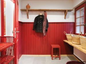 Chalet Chalet Pierre Fleur by Interhome