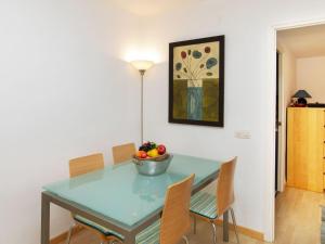 Apartment Ramon Muntaner by Interhome