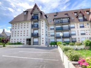 Appartements Apartment Le Carol Park-8 by Interhome : photos des chambres