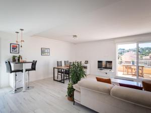 Apartment Les Roches Bleues-1 by Interhome