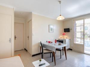 Apartment Super Plage-3 by Interhome