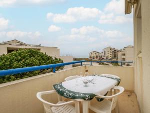 Apartment Bleu Marine-8 by Interhome