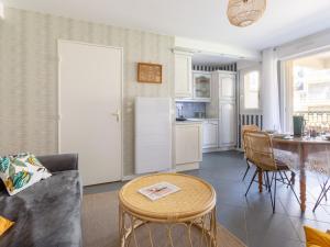Appartements Apartment Montaigu by Interhome : photos des chambres