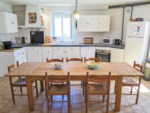 Maisons de vacances Holiday Home Celine by Interhome : photos des chambres