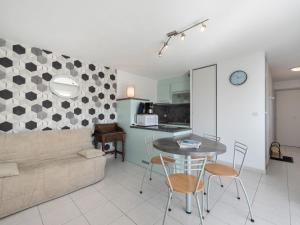 Appartements Apartment Turquoise-9 by Interhome : photos des chambres