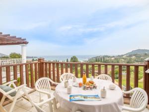 Apartment Le Village - C4324 by Interhome