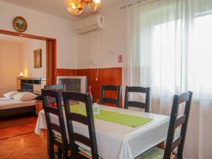 Apartment Nena by Interhome