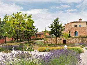 Apartment Quercia by Interhome