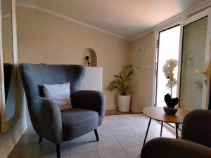 Les Penyetes Boutique Bed and Breakfast