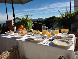 Les Penyetes Boutique Bed and Breakfast