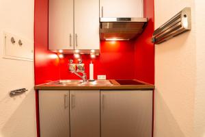 Ferienwohnpark Immenstaad am Bodensee Zwei-Zimmer-Apartment 49 14