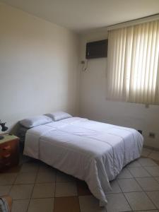 4 suítes privativas