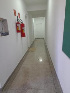 4 suítes privativas