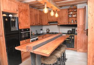 Tríplex Rústico-Moderno hasta 18 plazas - Pobla de Lillet