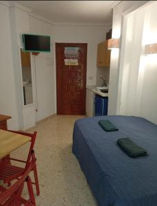 Estudio Denia piscina El Retiro