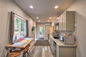 Steps to Foothills Trail Unique Carbonado Studio