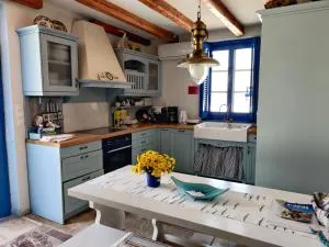 Marilia house - 伊兹拉