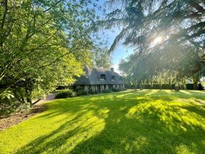 Maisons de vacances Maison de 2 chambres avec jardin clos et wifi a Berthouville : photos des chambres