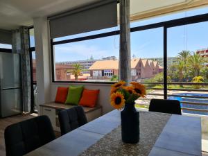 Yumboflat Two Bedroom Apartment