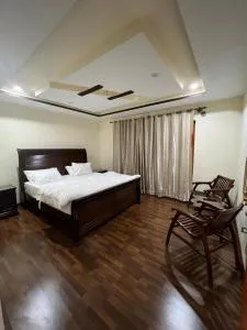 Wazir Guest House - Kiris