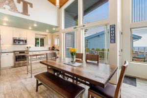 Serpent Rock Viewhouse