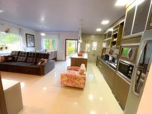 Casa com 3 Suítes em Urubici - Águas Brancas