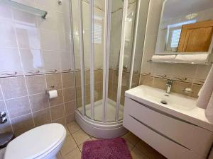 Apartments in Dramalj 42430