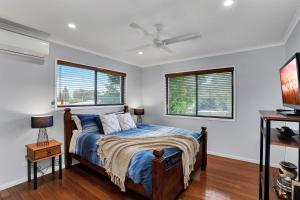 Unit 2 of 6 Indigo Avenue Rainbow Beach