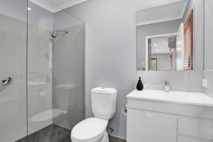 Unit 2 of 6 Indigo Avenue Rainbow Beach