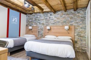 Hotels Logis Hotel Erreguina : photos des chambres