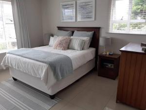 Lands End Family Only Apartment