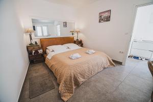 Downtown Luxury Apartments with Hot Tub