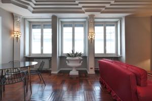Luxury Galleria Apt - Milan Duomo