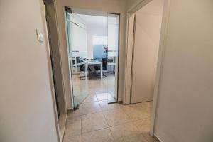 Downtown Park Apartments with Balcony